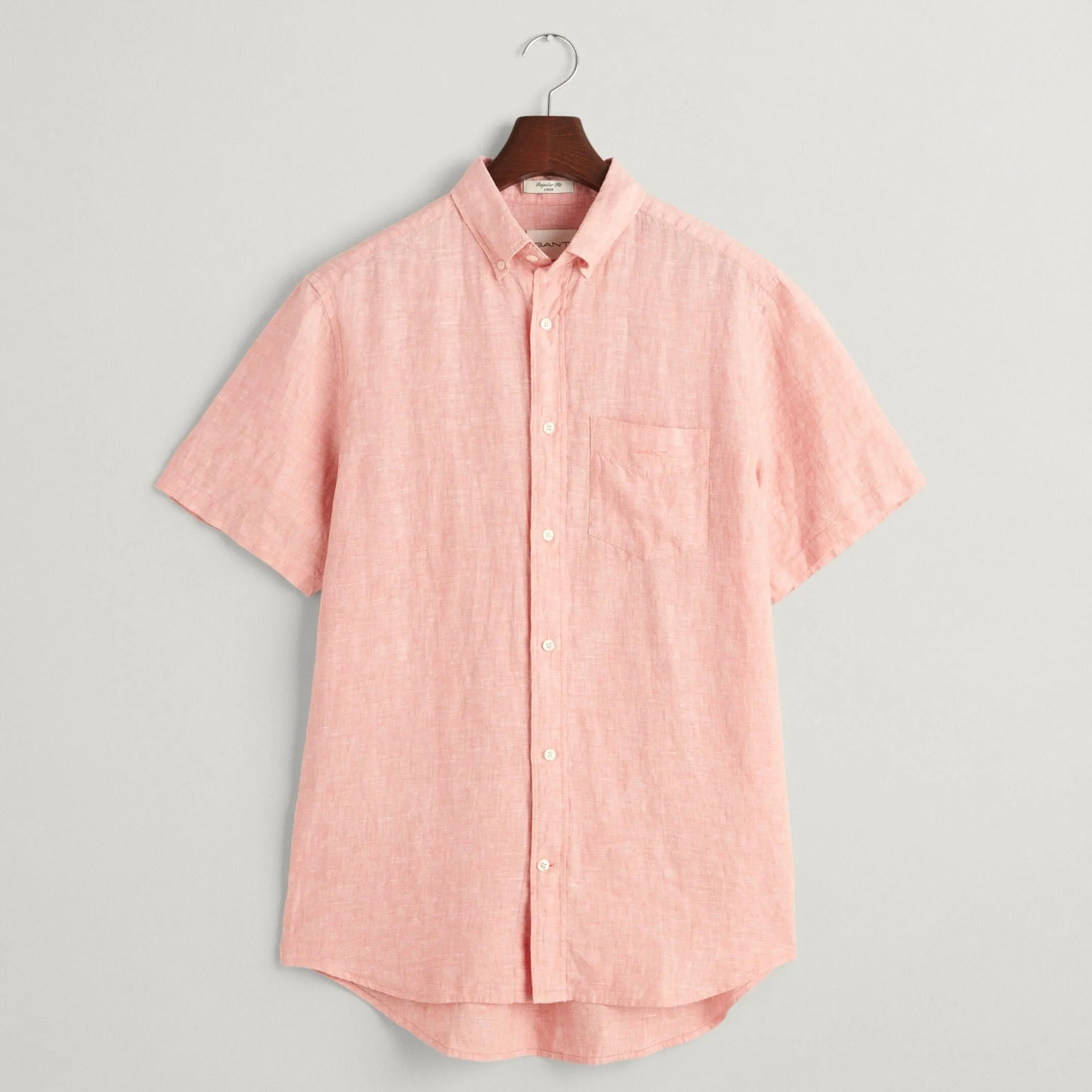 Gant Regular Fit Linen Short Sleeve Shirt in Peachy Pink