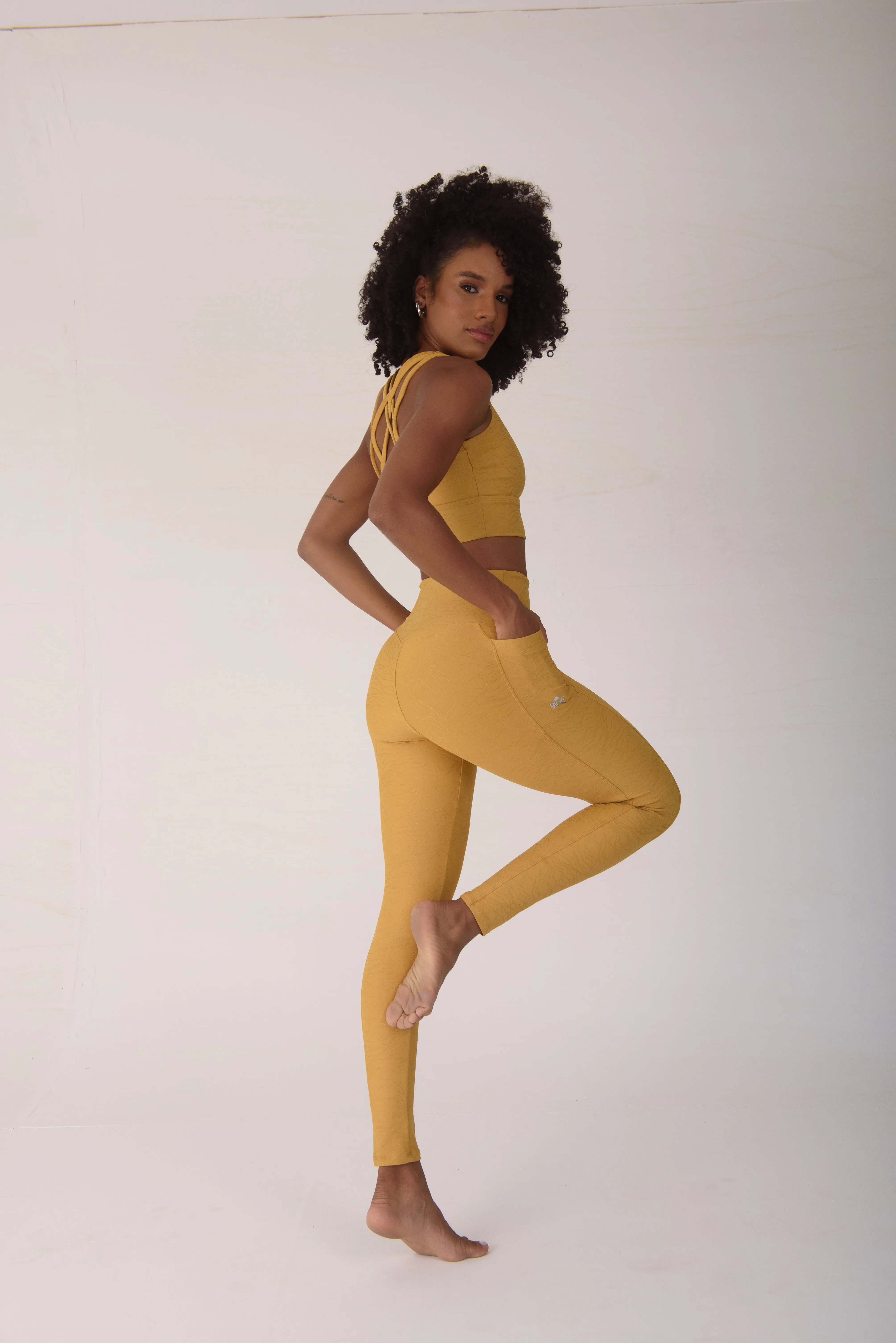 Gold Goddess Legging