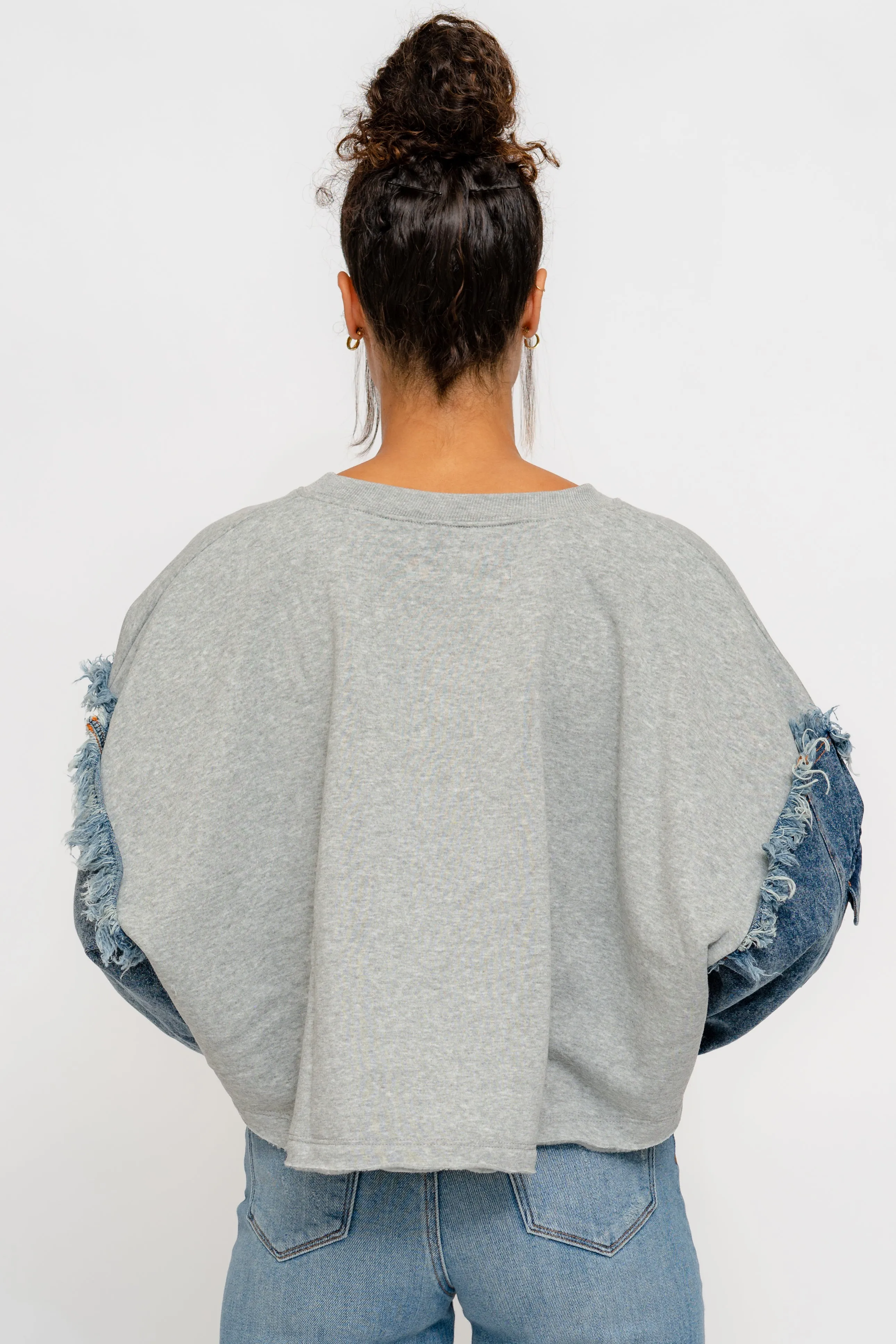 HEATHER GREY WITH MEDIUM DENIM TENCEL CREWNECK