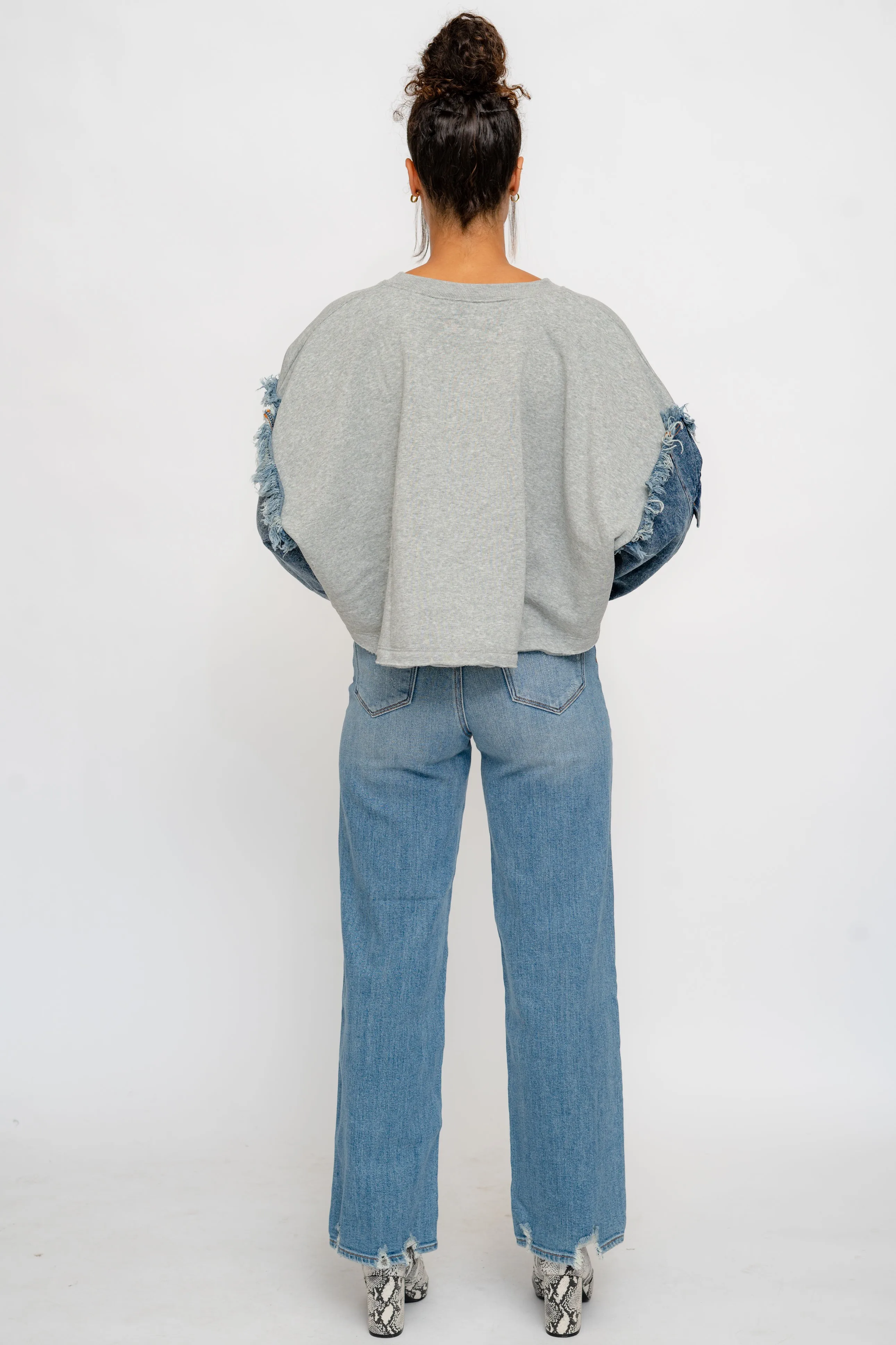 HEATHER GREY WITH MEDIUM DENIM TENCEL CREWNECK