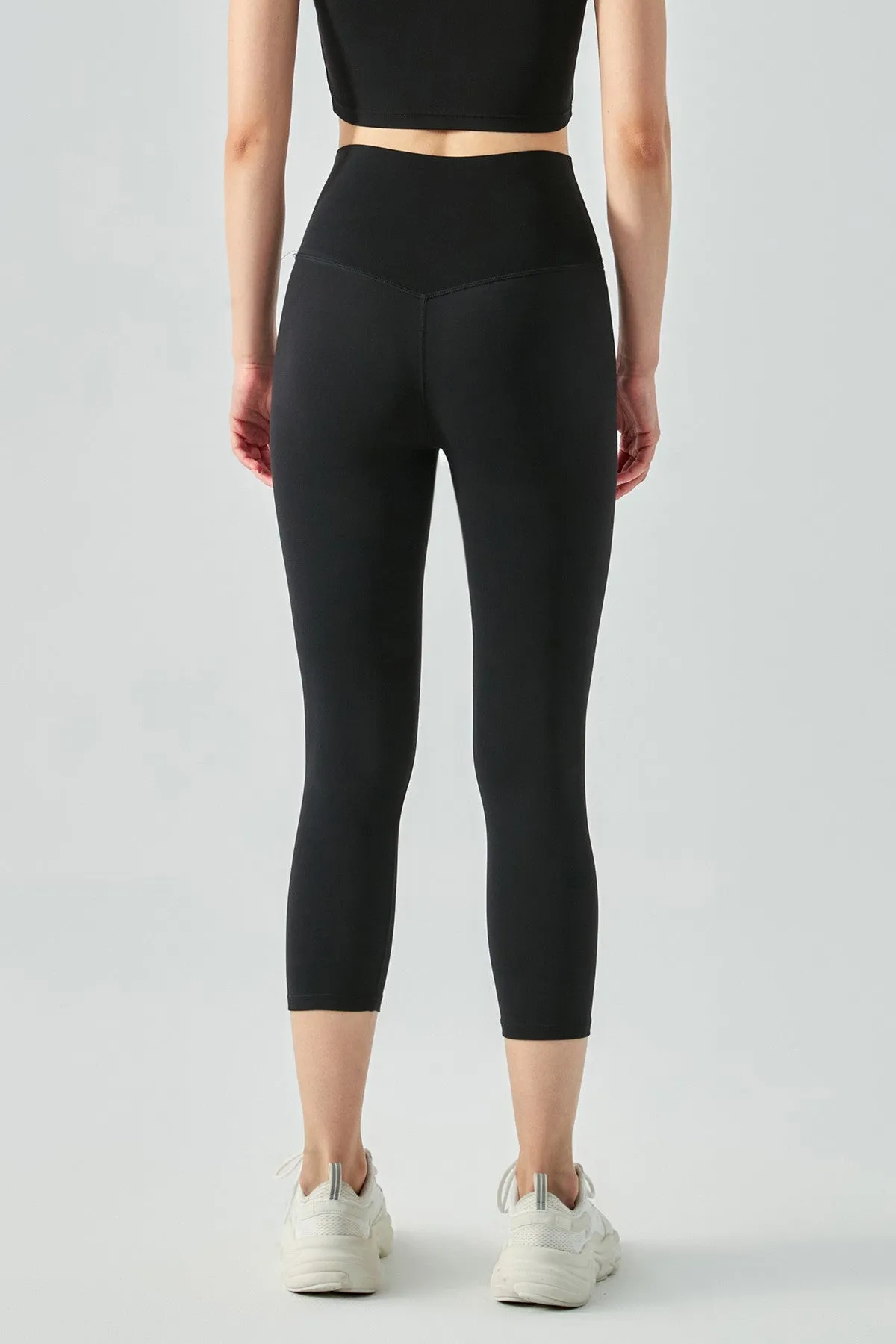 Open Back Sports Bra & Capri Legging Activewear Set