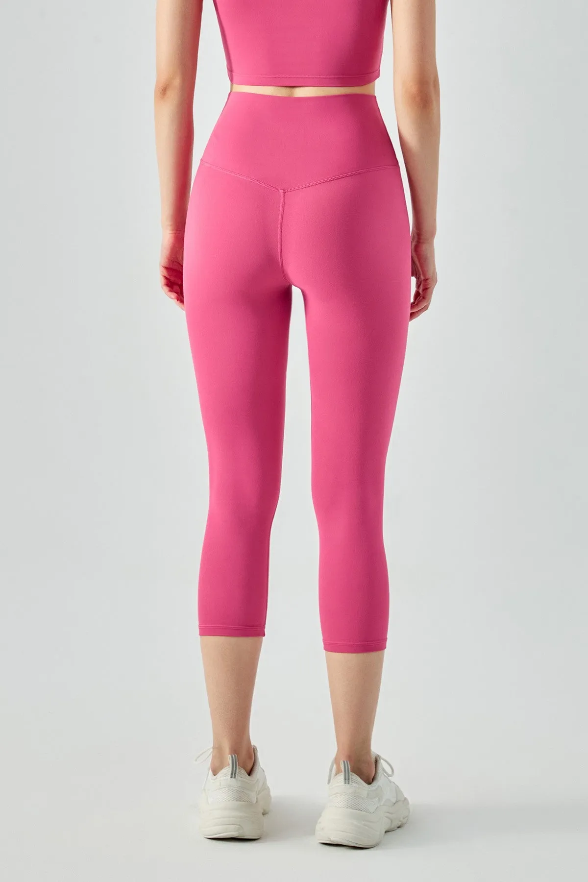 Open Back Sports Bra & Capri Legging Activewear Set