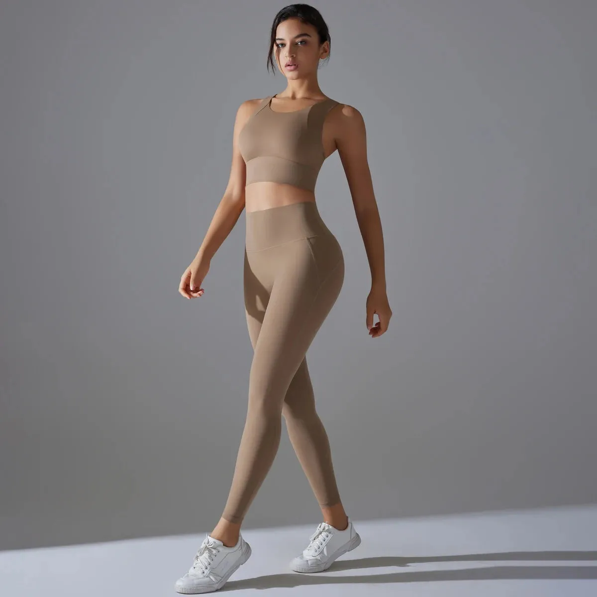 Trend4us Women's Seamless Racerback Activewear Set