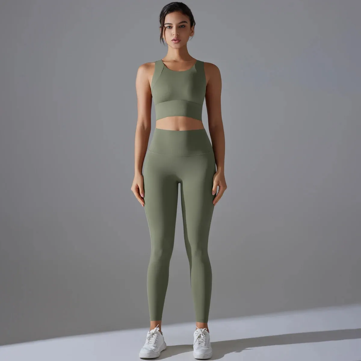 Trend4us Women's Seamless Racerback Activewear Set